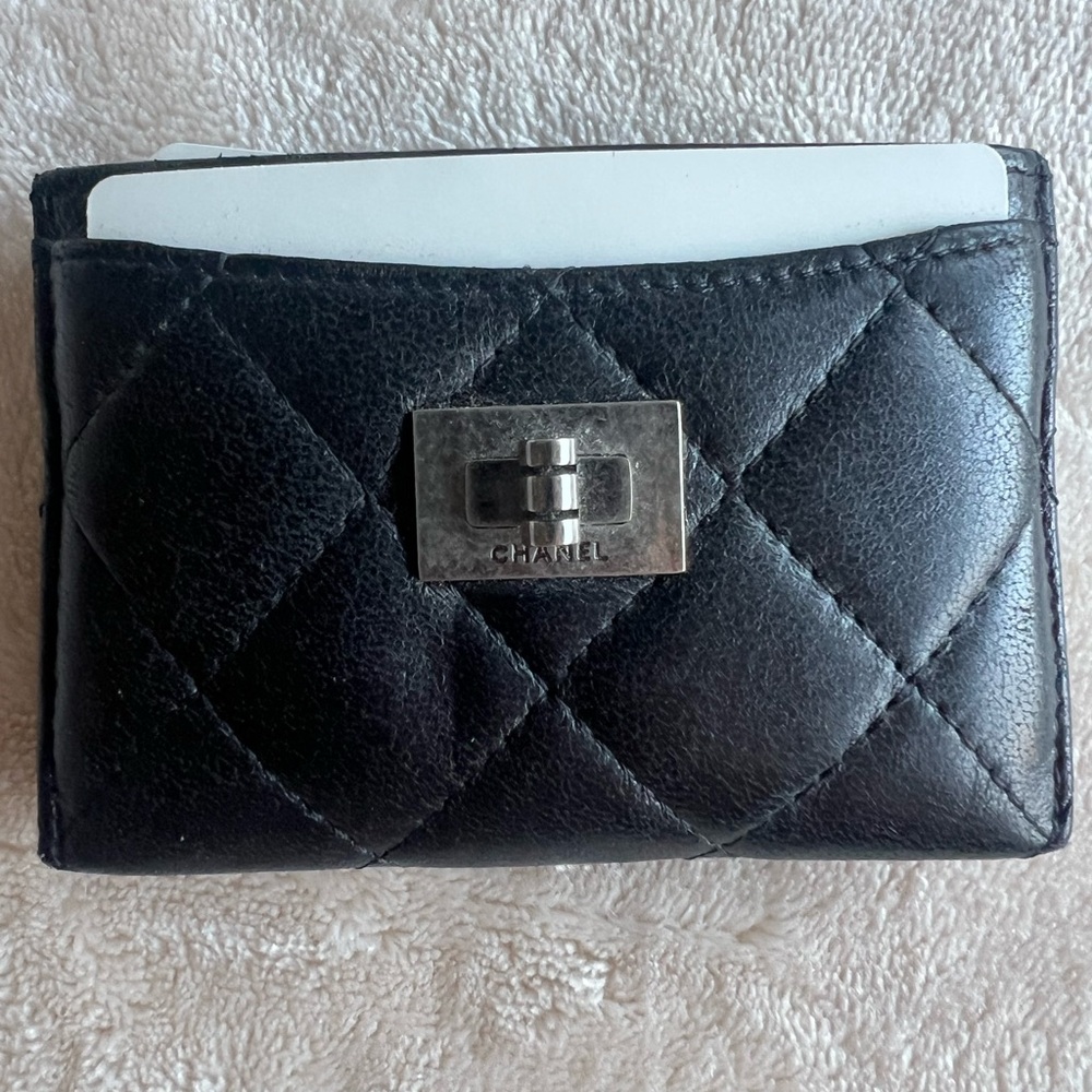 Rare Chanel Black/Aged Ruthenium Silver Lambskin Reissue Card Holder Wallet - Picture 5 of 11